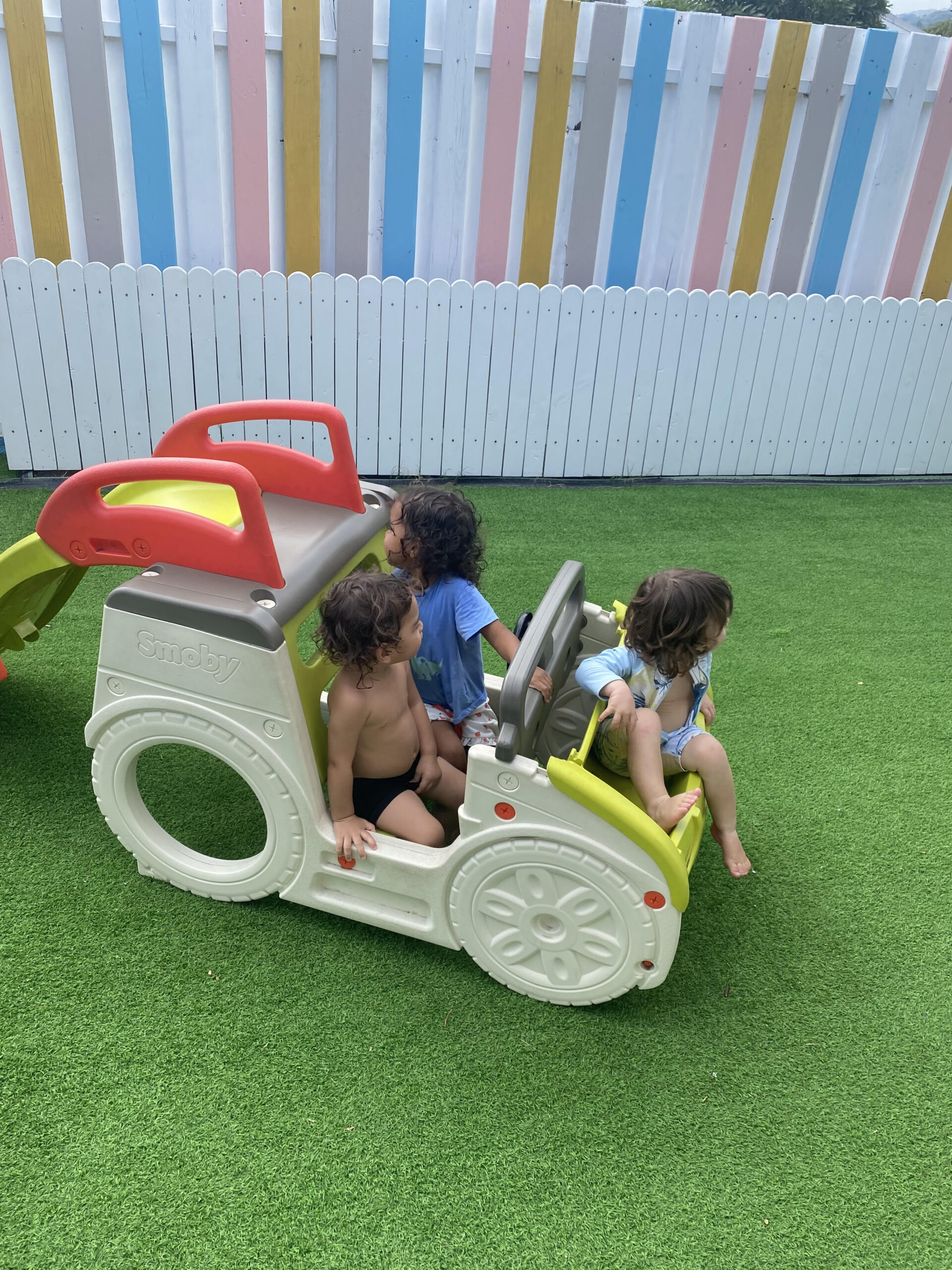 Lieu de garde d’enfants situé à côté du Centre Hospitalier de la Polynésie française, à Taaone.